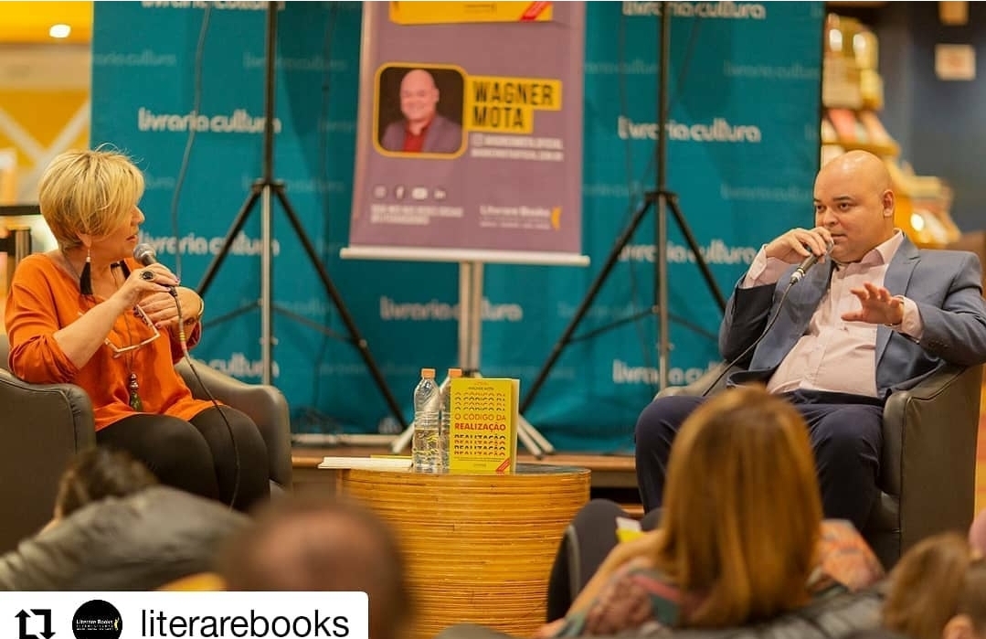 Bate-papo com Leila Navarro na Livraria Cultura sobre O Código da Realização